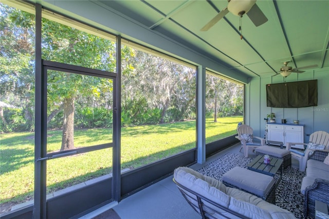 view of sunroom / solarium