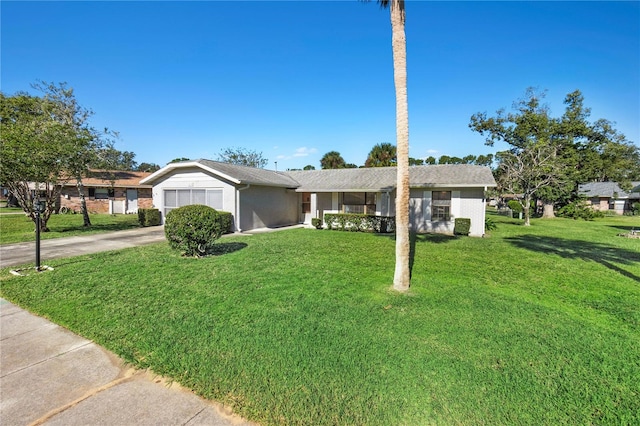 ranch-style home with a front yard