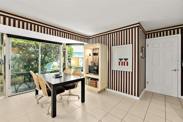 dining room with light tile patterned floors