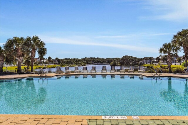 35 Smiling Fish Ln, Palm Coast, FL 32137 - view of community pool