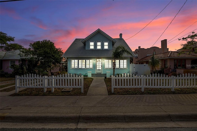 view of front of property