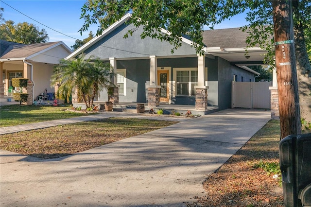 view of front of home featuring a porch