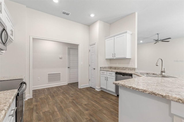 kitchen featuring ceiling fan, sink, white cabinetry, dark wood-type flooring, and stainless steel appliances