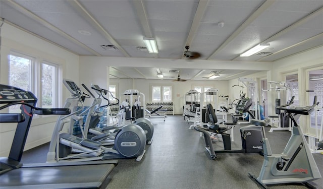 exercise room featuring ceiling fan