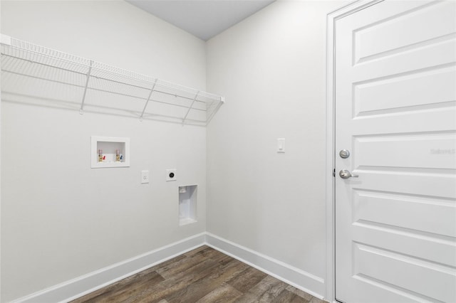 39 Zaun Trl, Palm Coast, FL 32164 - laundry area featuring hookup for an electric dryer, dark wood-style flooring, hookup for a washing machine, and baseboards