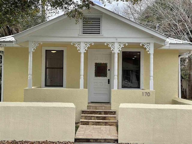 view of front of property