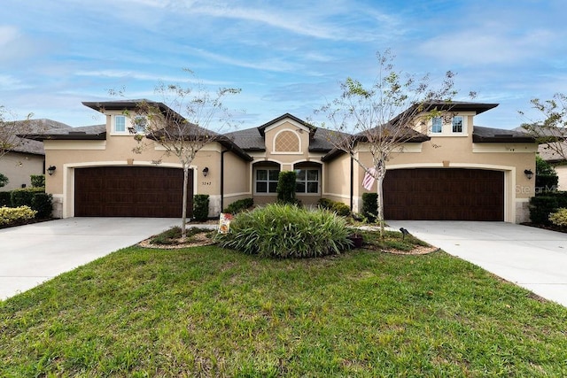 view of front of house featuring a front yard