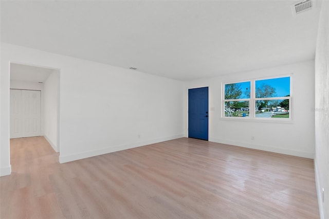 empty room featuring light hardwood / wood-style flooring