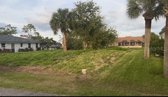 30 Clinton Ct N, Palm Coast, FL 32137 - photo 3