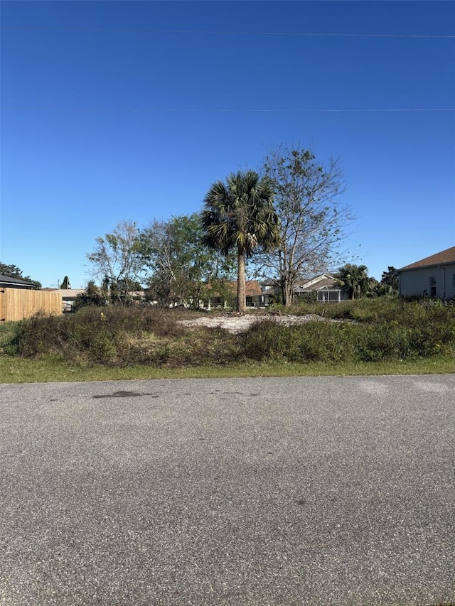 30 Clinton Ct N, Palm Coast FL, 32137 land for sale