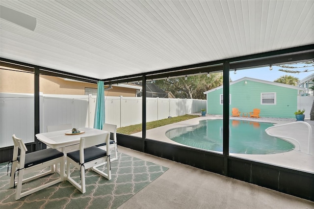 view of sunroom / solarium