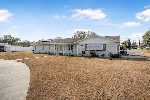 view of front of house with a front yard