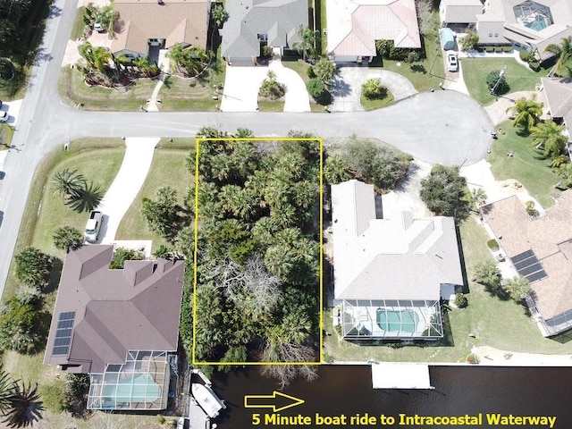 4 Crow Ct, Palm Coast, FL 32137