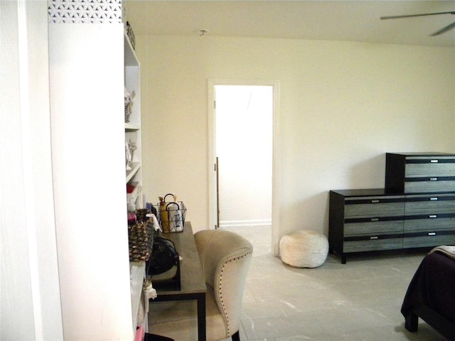 bedroom featuring ceiling fan
