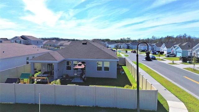 view of front of house with a front yard