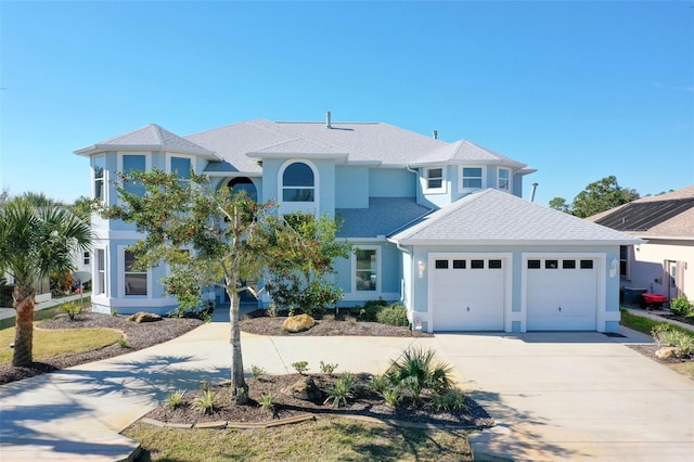 view of front facade with a garage