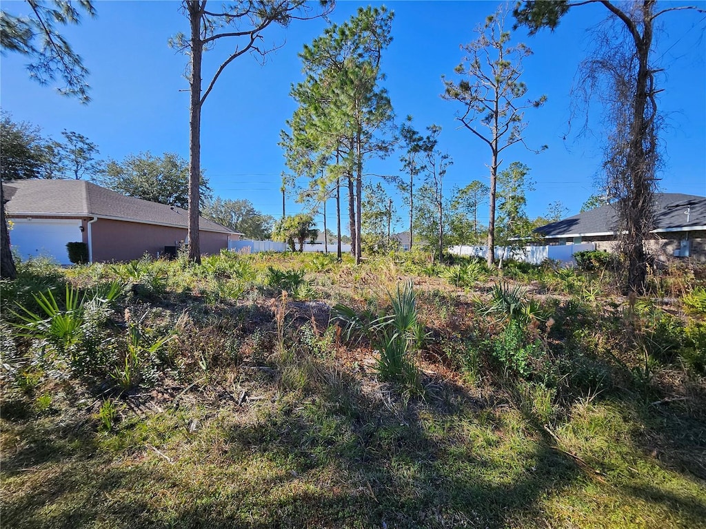 8 Sederholm Path, Palm Coast, FL 32164 - photo 2