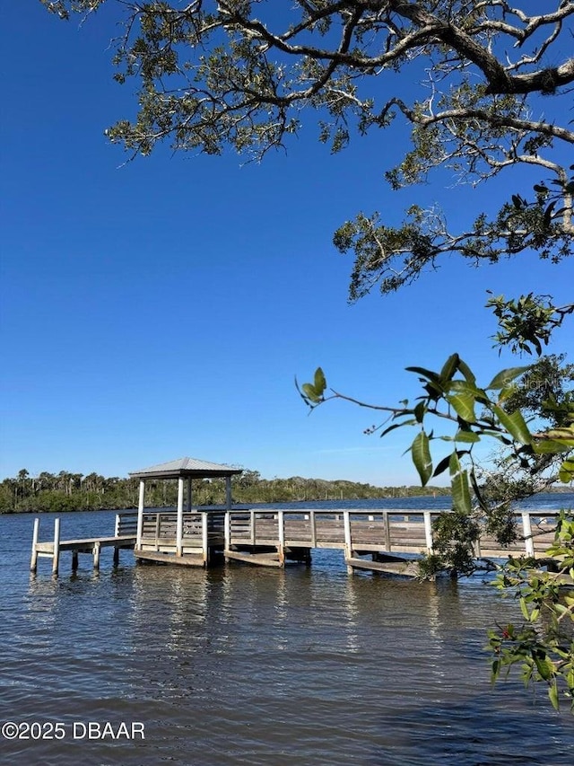 view of dock featuring a water view