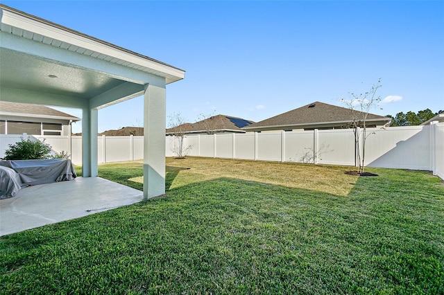 view of yard with a patio