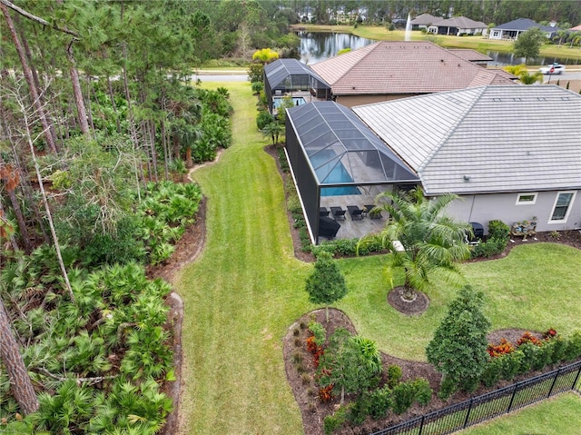 bird's eye view featuring a water view