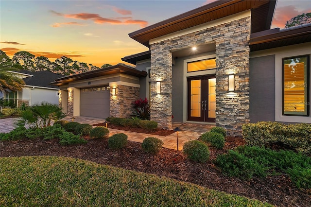 view of front of house featuring a garage