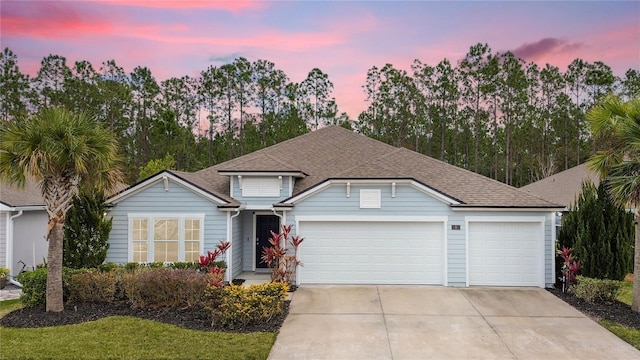 view of front facade featuring a garage