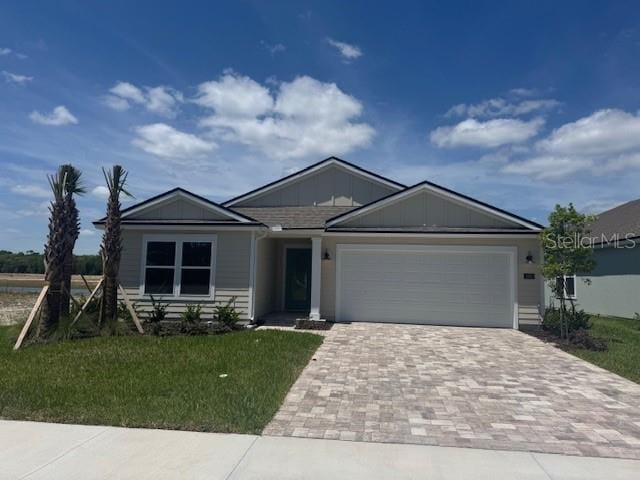 186 Greenwood Dr, Palm Coast, FL 32137 - photo 1