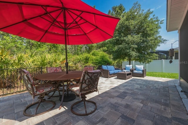 view of patio featuring outdoor lounge area