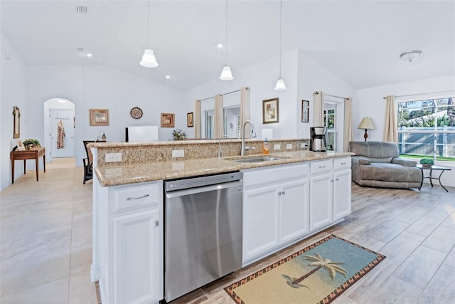 kitchen with sink, hanging light fixtures, dishwasher, a kitchen island with sink, and white cabinets