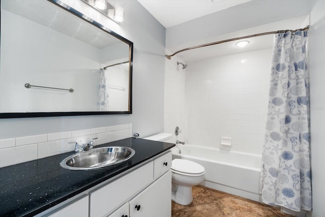 full bathroom with decorative backsplash, vanity, shower / tub combo with curtain, and toilet