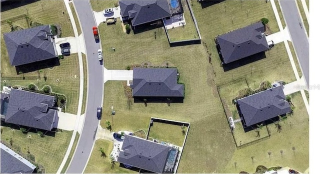 bird's eye view with a residential view