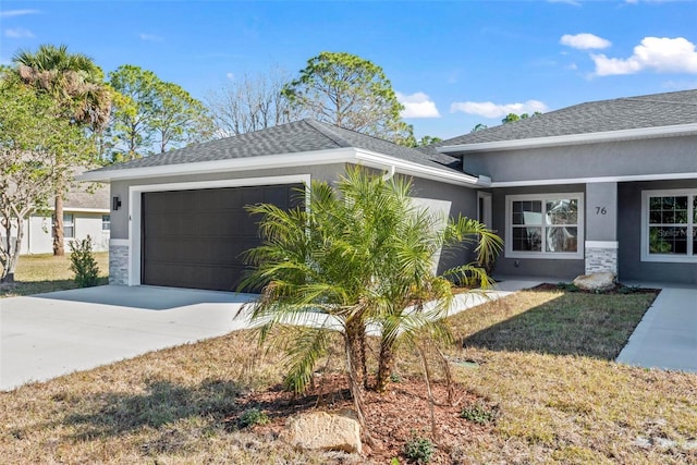 view of front facade featuring a garage