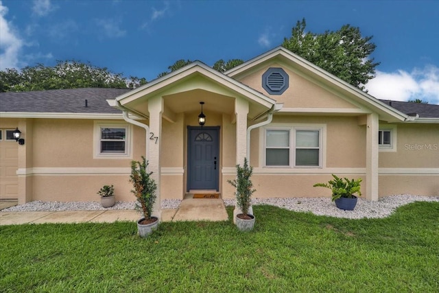 view of front of house featuring a front yard