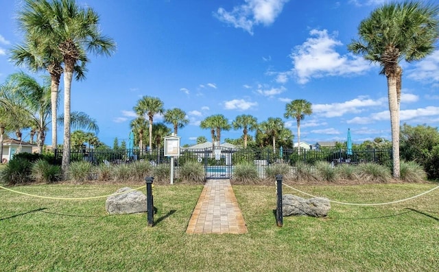 12 Laurel Dr E, Palm Coast, FL 32137