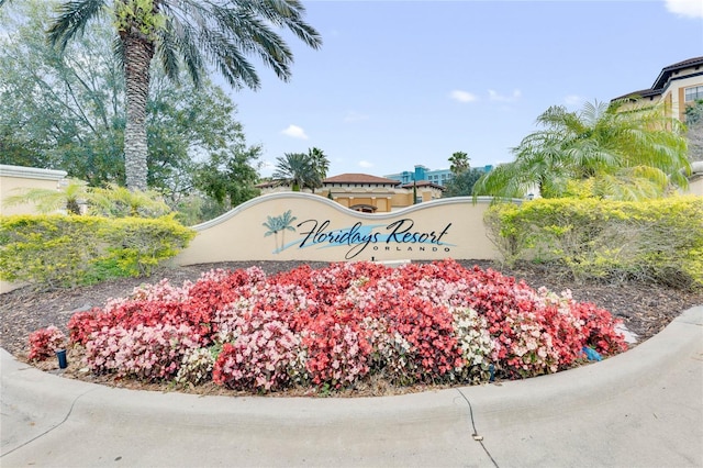 view of community / neighborhood sign