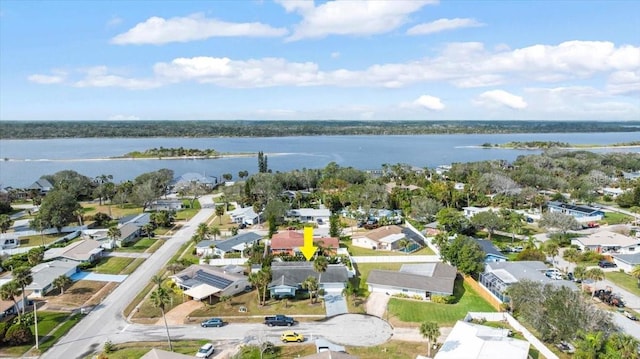 bird's eye view featuring a water view