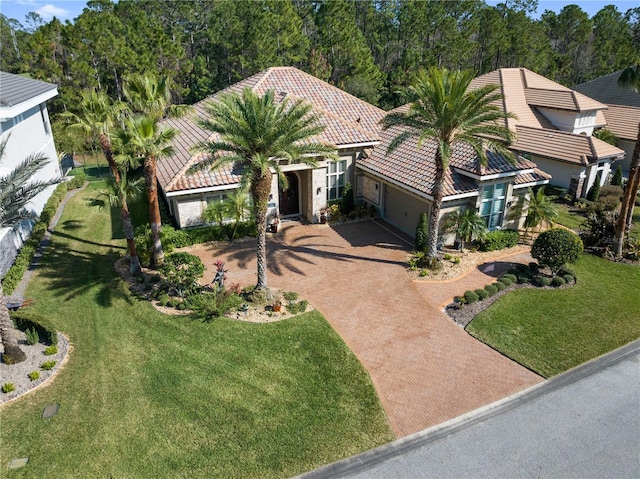 view of front of home with a front yard