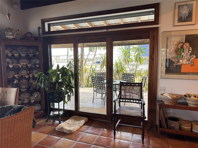 entryway featuring tile patterned floors