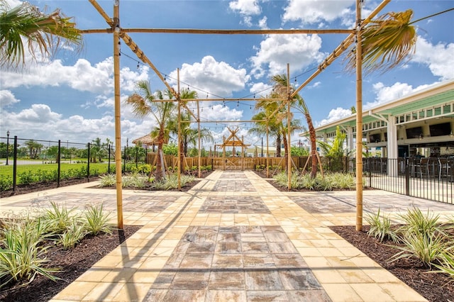 1068 Sea Shell Ct, Daytona Beach, FL 32124 - view of home's community featuring fence