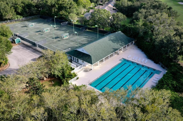 birds eye view of property