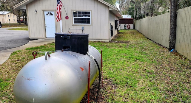 exterior space featuring fence