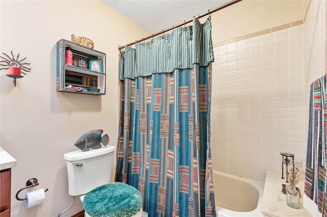 bathroom with toilet, shower / tub combo with curtain, and a textured ceiling