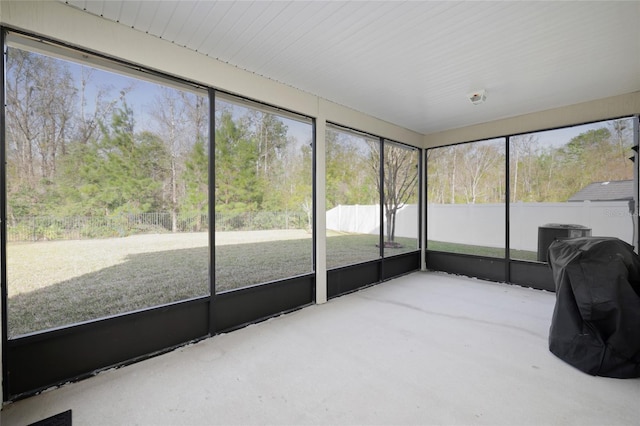 view of sunroom / solarium