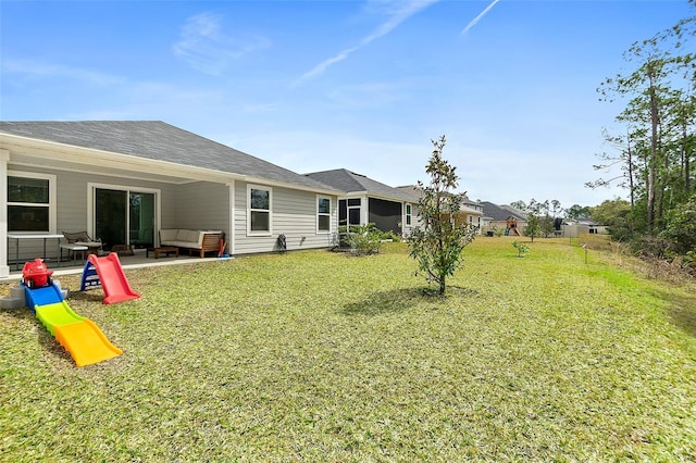 view of yard with a patio area