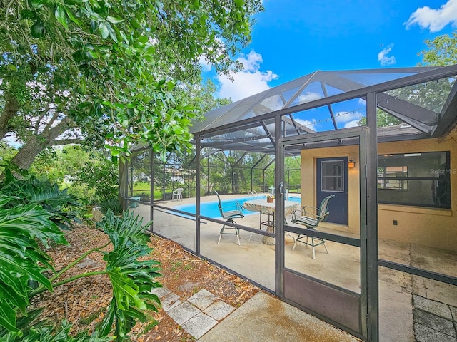 83 Farragut Dr, Palm Coast, FL 32137 - outdoor pool with a patio area and glass enclosure