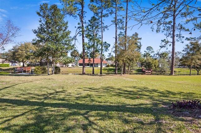 exterior space featuring a lawn