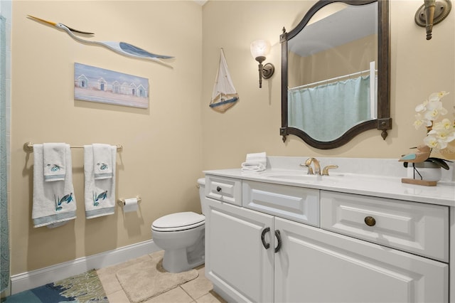 full bath with a shower with curtain, tile patterned floors, baseboards, vanity, and toilet