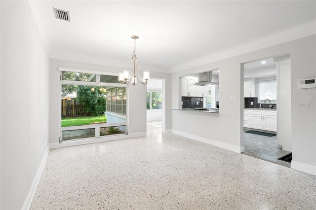 8285 28th Ave N, Saint Petersburg, FL 33710 - photo 6