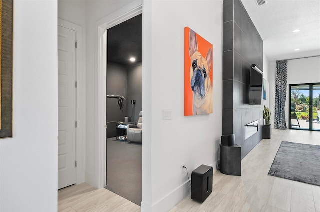 96 Del Palma Dr, Palm Coast, FL 32137 - corridor with baseboards and recessed lighting