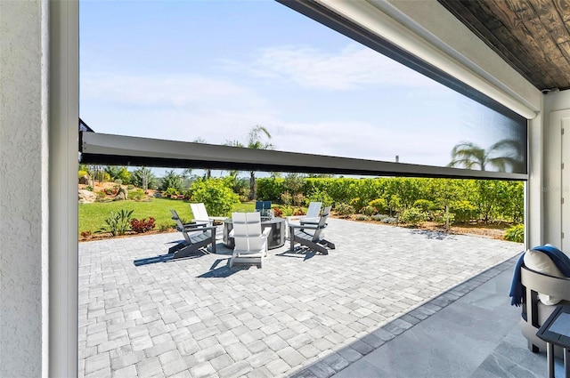 96 Del Palma Dr, Palm Coast, FL 32137 - view of patio featuring outdoor dining space